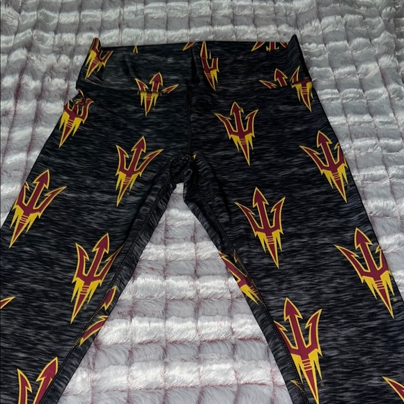 Sideline Apparel Other - Vibrant Black and Yellow‎ Patterned Leggings